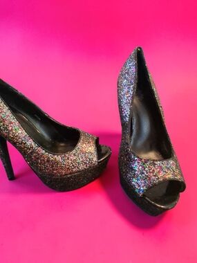 Charlotte Russe Glitter Peep-Toe Platform Heels Womens Shoes Size 7 Sexy Fashion